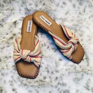 STEVE MADDEN Skippie Sandal